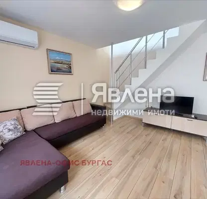 Снимка 4 — Многостаен апартамент в Бургас, Несебър