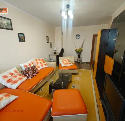 Photo 2 — 2-bedroom apartment in Pazardjik, Centyr