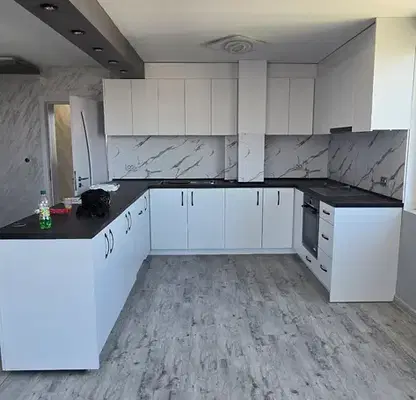 Photo 2 — 3-bedroom apartment in Pazardjik, Promishlena Zona