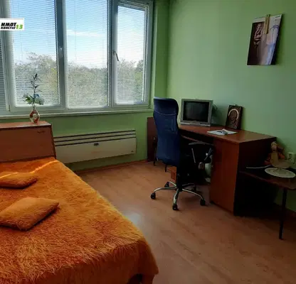Снимка 4 — Тристаен апартамент в Плевен, 9-ти квартал