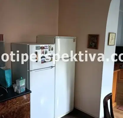 Снимка 3 — Тристаен апартамент с две тераси в Центъра на Пловдив