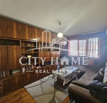 Photo 4 — 4-bedroom apartment in Plovdiv, Centyr