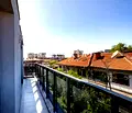 Снимка 5 — Луксозен 2-стаен апартамент в Център, Пловдив с паркомясто
