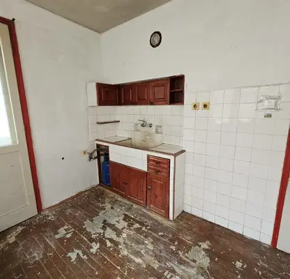 Снимка 3 — Тристаен апартамент 95 кв.м в Христо Смирненски с паркинг