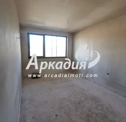 Снимка 3 — 4-стаен апартамент в Пловдив, Христо Смирненски, с тераса