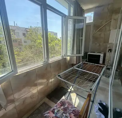 Снимка 3 — Двустаен апартамент в Изгрев, Пловдив с тераса