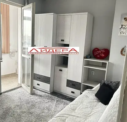 Снимка 4 — Тристаен апартамент в Изгрев, Пловдив с две тераси