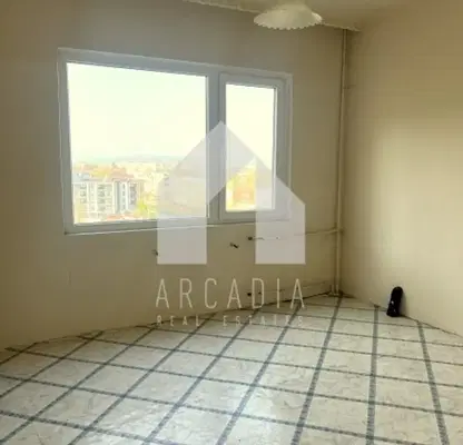 Снимка 3 — Двустаен апартамент в Каменица 2, Пловдив с тераса