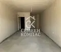Снимка 3 — Двустаен апартамент с тераса в Кършияка, Пловдив