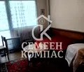Снимка 2 — Тристаен апартамент в Кършияка с асансьор и поддържана сграда