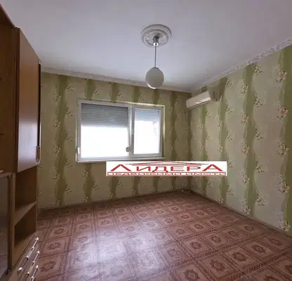 Снимка 5 — Тристаен апартамент в Кючук Париж, Пловдив с две тераси