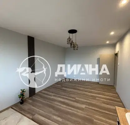 Снимка 2 — Тристаен апартамент в Кючук Париж с тераса до Via парк