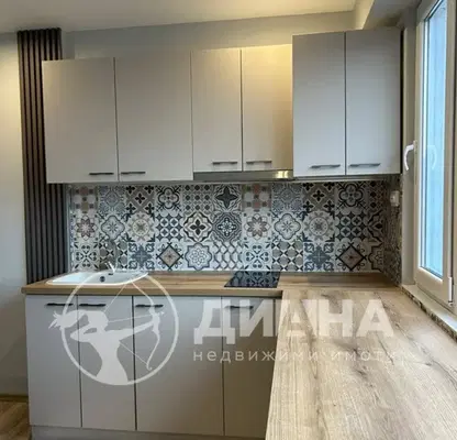 Снимка 3 — Тристаен апартамент в Кючук Париж с тераса до Via парк
