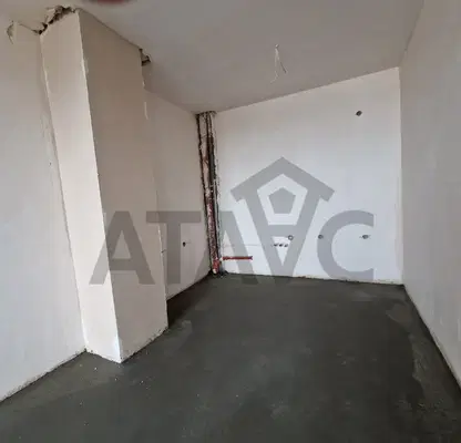 Снимка 3 — Двустаен апартамент в Тракия, Пловдив с тераса и асансьор