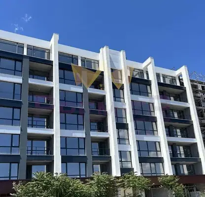 Снимка 4 — Двустаен апартамент с тераса в Тракия, Пловдив