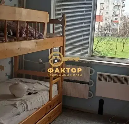 Снимка 4 — Тристаен апартамент с тераса в Тракия, Пловдив