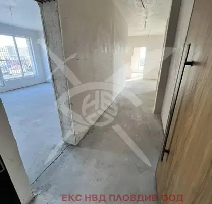Photo 2 — 4-bedroom apartment in Plovdiv, Trakiya