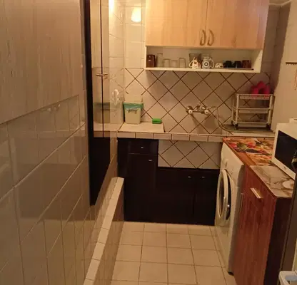 Снимка 5 — Двустаен апартамент в Тракия, Пловдив, на първи етаж