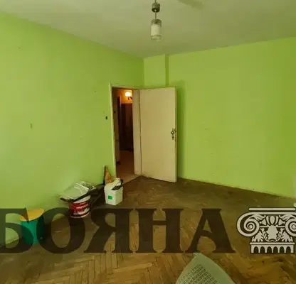 Снимка 4 — Тристаен апартамент в Русе, Център