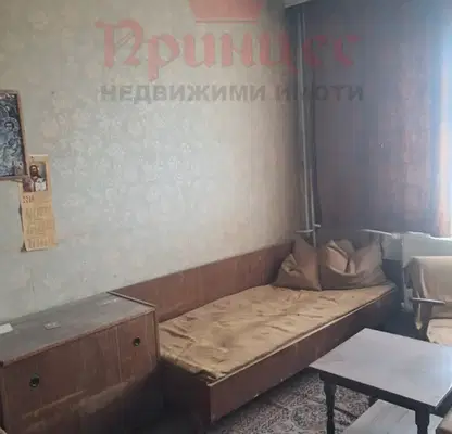 Снимка 2 — Тристаен апартамент в Русе, Център