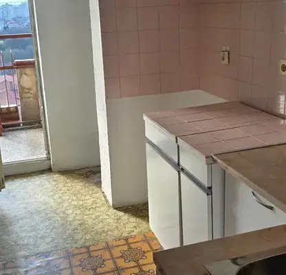 Photo 4 — 4-bedroom apartment in Ruse, Centyr