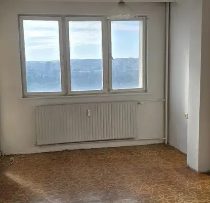 Photo 5 — 4-bedroom apartment in Ruse, Centyr