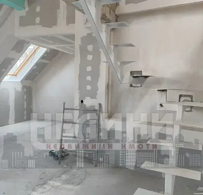 Photo 5 — 5-bedroom apartment in Ruse, Centyr