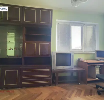 Снимка 5 — Двустаен апартамент в Русе, Широк център
