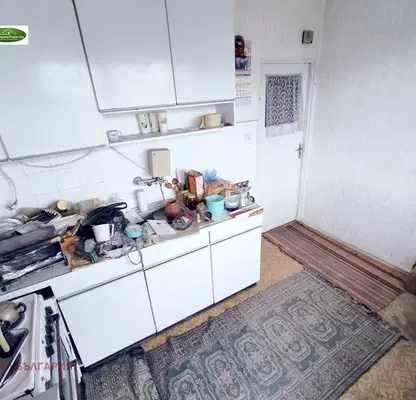 Снимка 4 — Двустаен апартамент в Русе, Широк център
