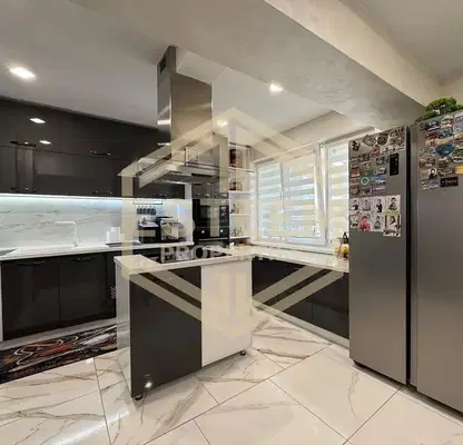 Photo 3 — 4-bedroom apartment in Ruse, Shirok Centyr