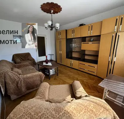 Снимка 4 — Тристаен апартамент в Русе, Възраждане