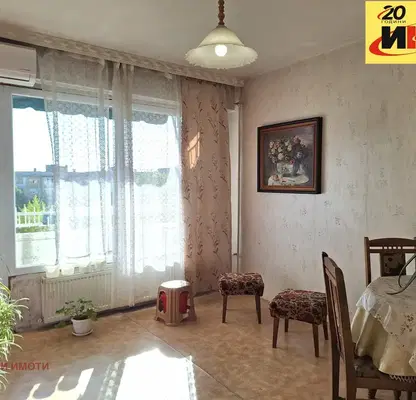 Снимка 4 — Тристаен апартамент в Русе, Възраждане