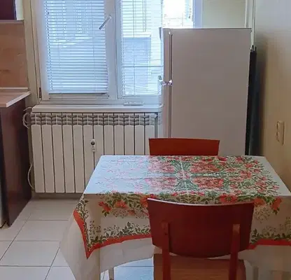 Снимка 5 — Тристаен апартамент в Русе, Възраждане