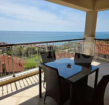 Photo 5 — 4-bedroom apartment in Dobrich, Topola
