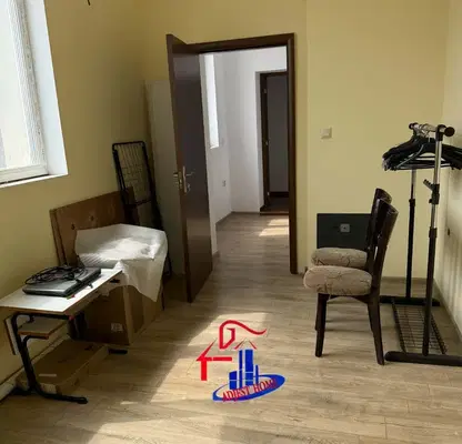 Снимка 5 — Тристаен апартамент в Шумен, Добруджански