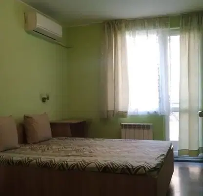 Снимка 3 — Двустаен апартамент с тераса в Банишора, София
