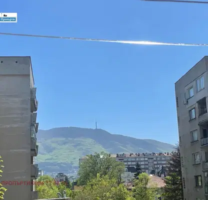 Снимка 3 — Тристаен апартамент с две тераси в Борово, София