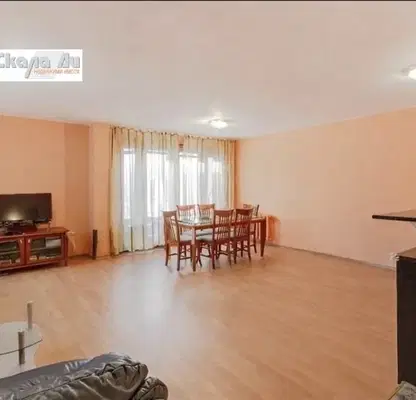 Снимка 2 — Тристаен апартамент 125 кв.м в Център, с две тераси