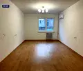 Снимка 3 — Тристаен апартамент в София, Център
