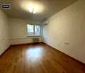 Снимка 5 — Тристаен апартамент в София, Център