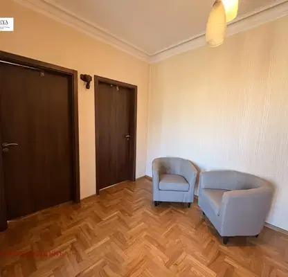 Photo 2 — 3-bedroom apartment in Sofiya, Centyr
