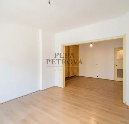 Photo 3 — 3-room apartment with two balconies in Center, Sofia