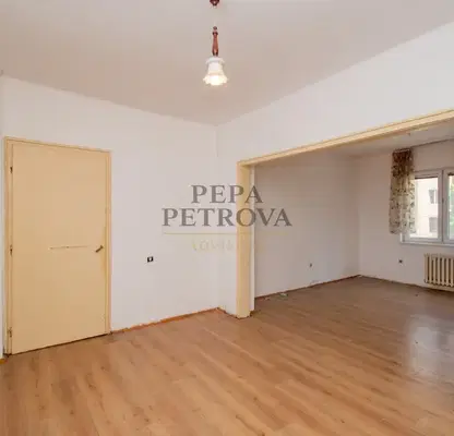 Photo 4 — 3-room apartment with two balconies in Center, Sofia
