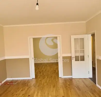 Photo 2 — 3-bedroom apartment in Sofiya, Centyr
