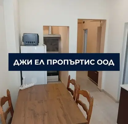 Снимка 3 — Тристаен апартамент в Център на София с балкон