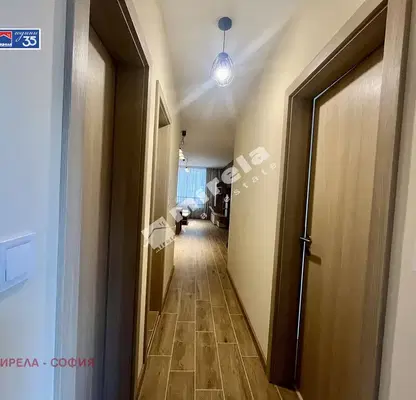 Снимка 5 — Тристаен апартамент с гараж в Център, София