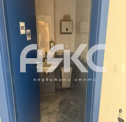 Снимка 4 — Тристаен апартамент с балкон в Дианабад, София
