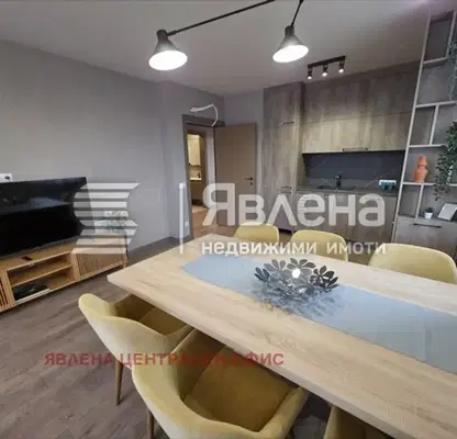 Снимка 2 — Многостаен апартамент в София, Дружба 2