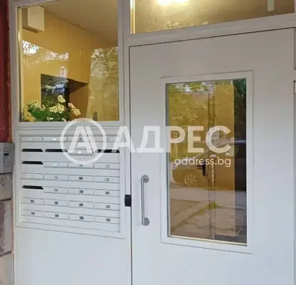 Снимка 5 — Двустаен апартамент с две тераси в Гео Милев, София