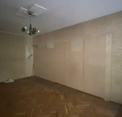 Снимка 3 — Тристаен апартамент с голяма тераса в Изток, София
